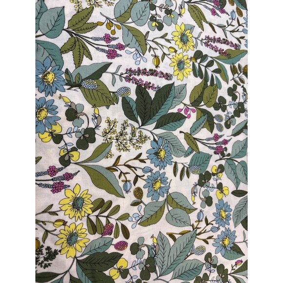 1/2 yard Brother Sister Design Studio Floral Cotton Fabric 42" wide - Picture 2 of 7